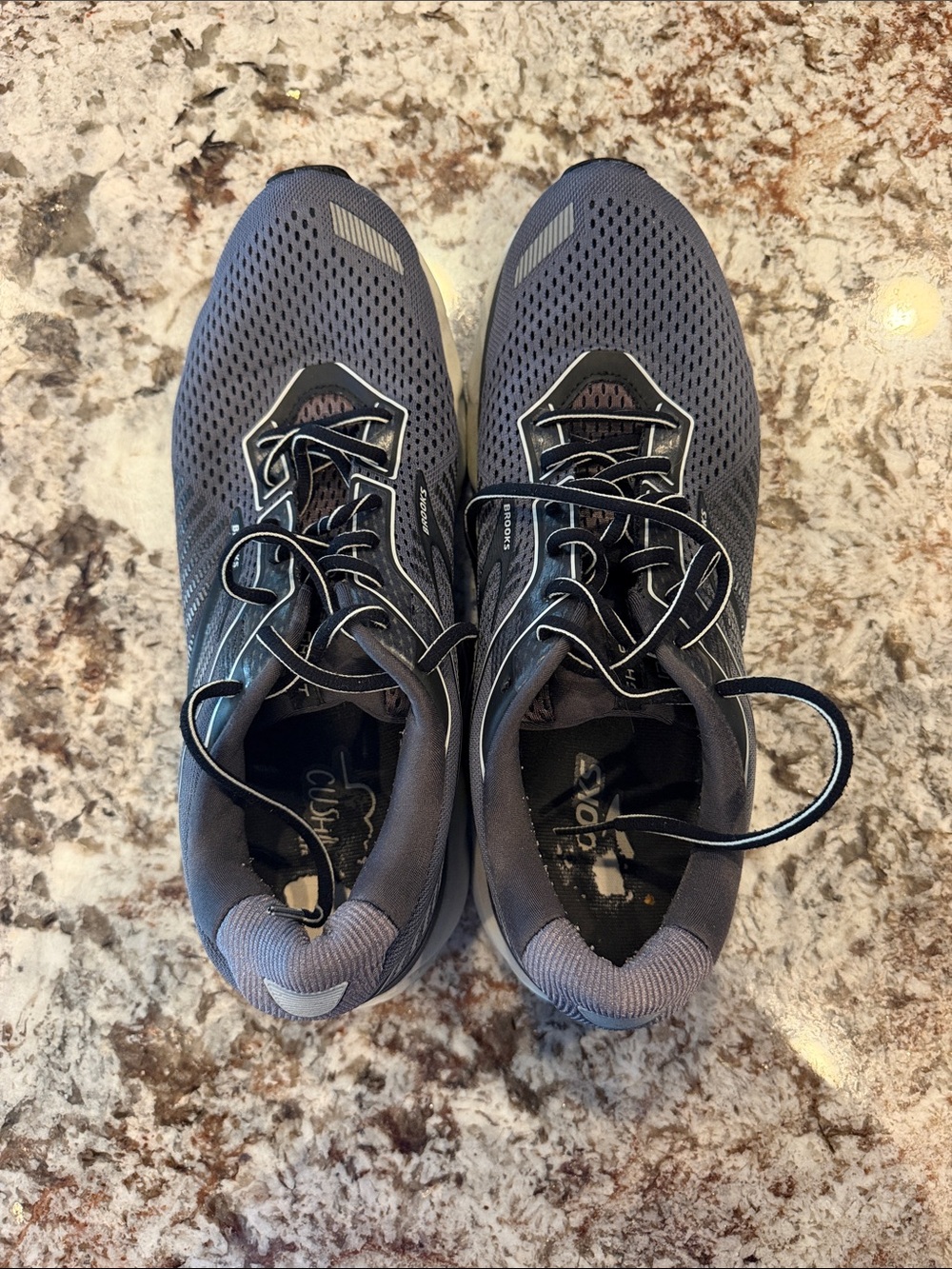 Brooks Men’s Ghost 12 Running Shoes